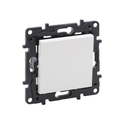 Переключатель одноклавишный Niloe Step 10А авт.клеммы Белый new