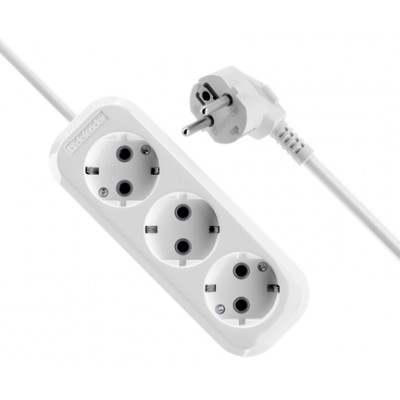 Удлинитель с заземлением Defender R330 16 А, 15 м, 3 розетки, белый